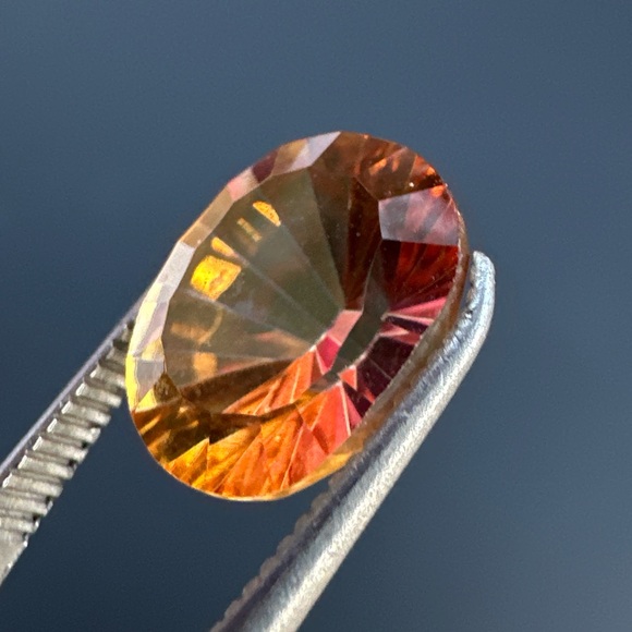 2.44 Cts Natural Mystic Quartz 10X8mm Oval Concave Cut Brazil - Picture 17 of 17